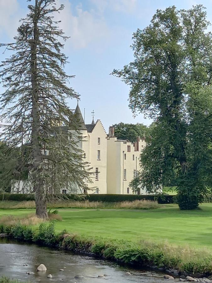 Holiday Home Forfar Buitenkant foto